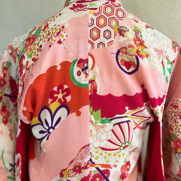 Antique Silk Kimono - Picture 5 of 10
